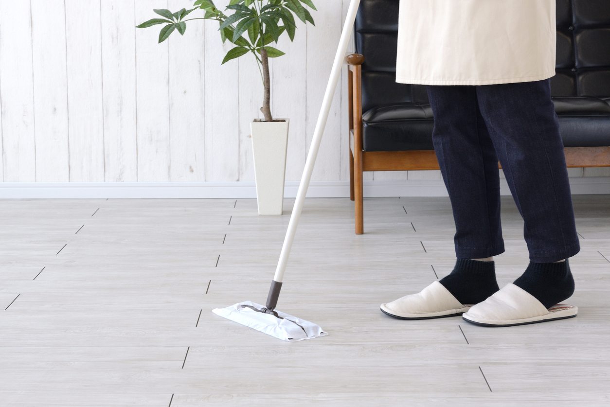 女性に依頼できるハウスクリーニングは？選び方や注意点