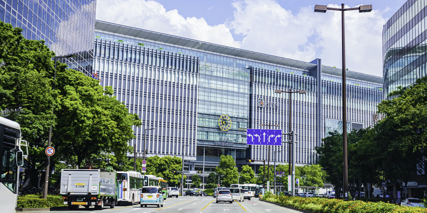 新神戸駅から博多駅までの新幹線料金。格安の新幹線チケットを予約する方法も！